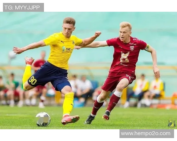 图拉与罗斯托夫的激烈对决揭示足球战术与团队合作的精彩瞬间