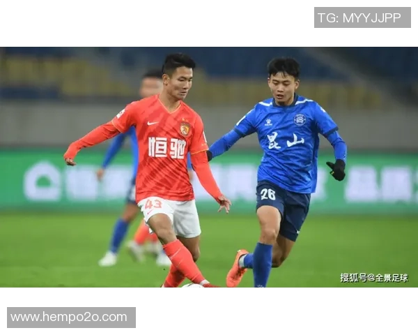 杭州绿城与辽宁FC激战正酣谁能在这场对决中笑到最后